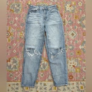 American Eagle light wash ripped jeans size 2 long